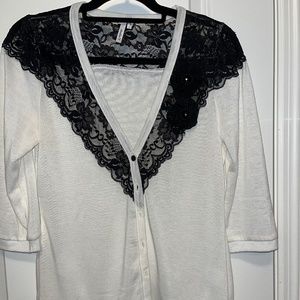 Lightweight sweater /cardigan